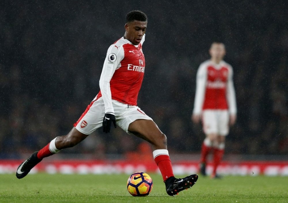 Iwobi will fight for Arsenal future if Wenger leaves, says Okocha. AFP