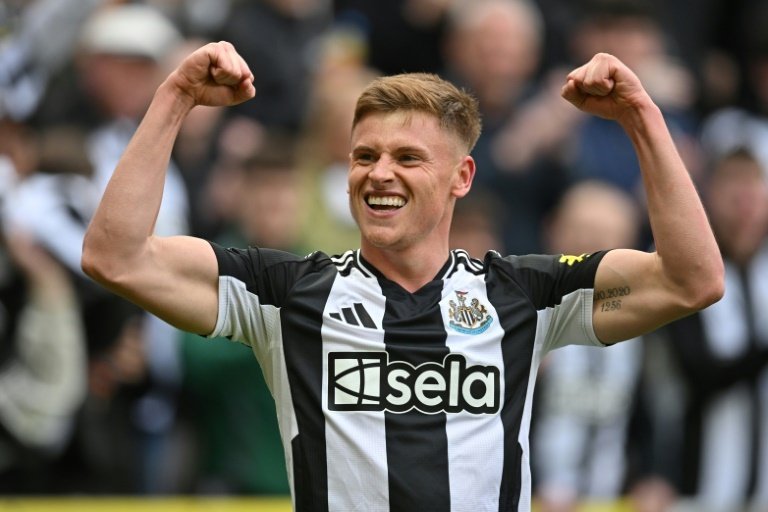 El Newcastle ha sacado a relucir su potencial desde que conquistó la EFL Cup. Si gana al Aston Villa, superará los 60 puntos, igualará su mejor dinámica liguera del curso -6 victorias consecutivas- y fortalecerá su plaza de Champions League.