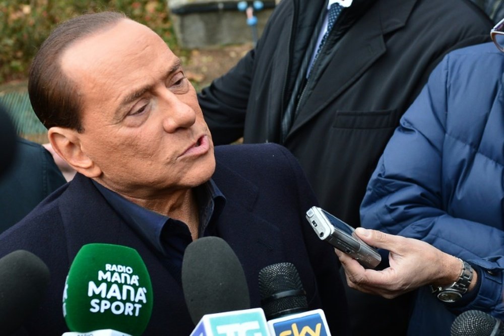 Berlusconi no escondió su decepción con el Milan. AFP