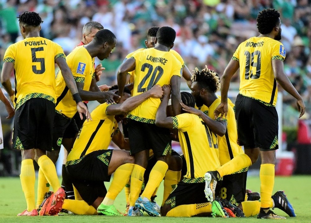 Jamaicans stun Mexico to reach CONCACAF Gold Cup final with USA