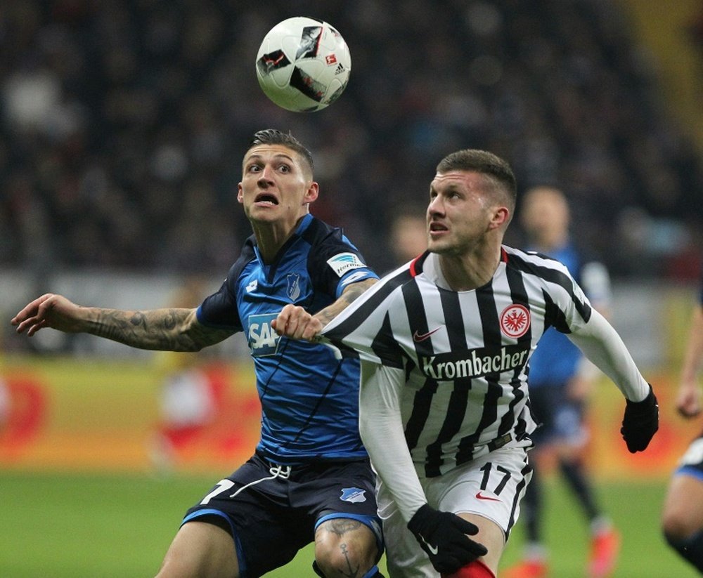 Eintracht y Hoffenheim empataron sin goles en el primer partido de la decimocuarta jornada. EFE