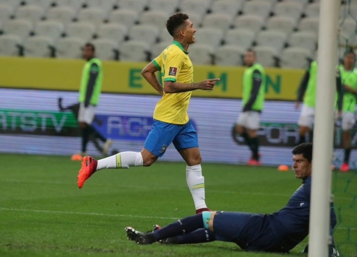 Neymar and Firmino delight Tite as Brazil kick-off World Cup qualifying in style