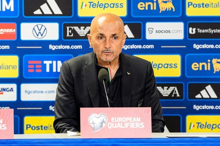 Spalletti saluta l'Italia: "Tutto mi consuma, niente mi scivola addosso"