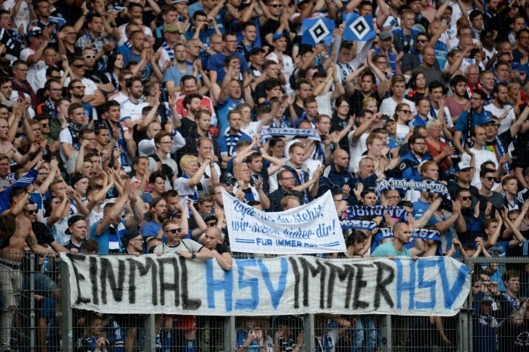 Fallen German giants Hamburg close in on top-flight redemption