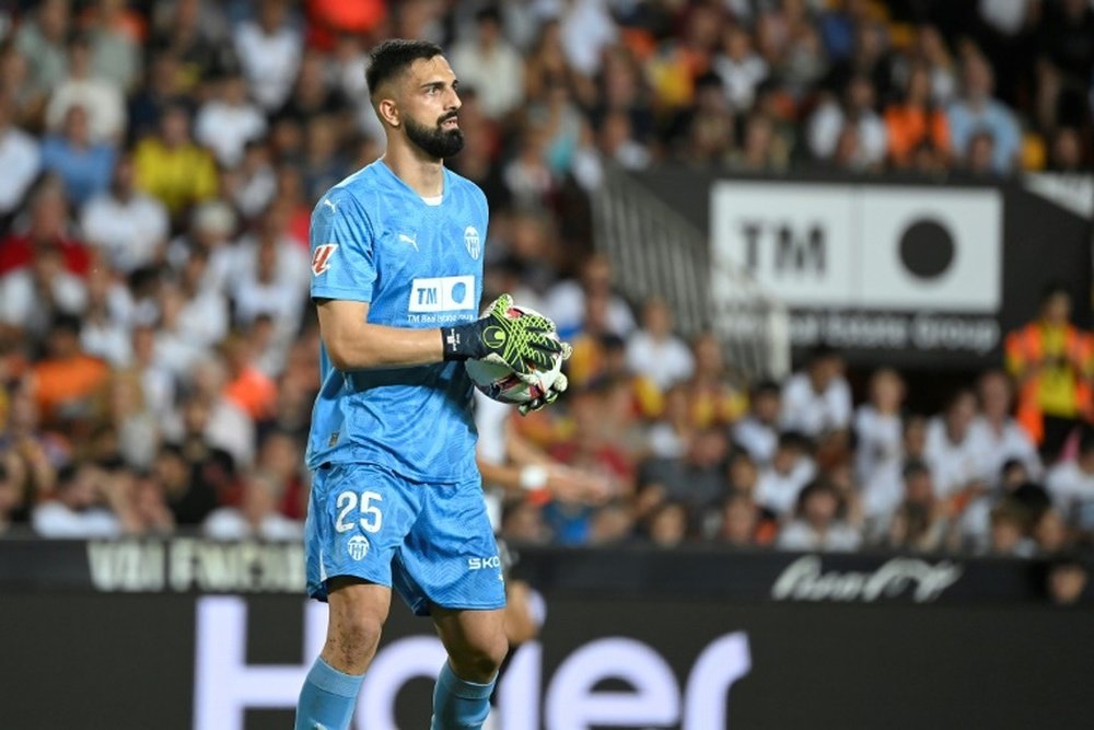 Mamardashvili has said goodbye to Valencia fans in an emotional text. AFP