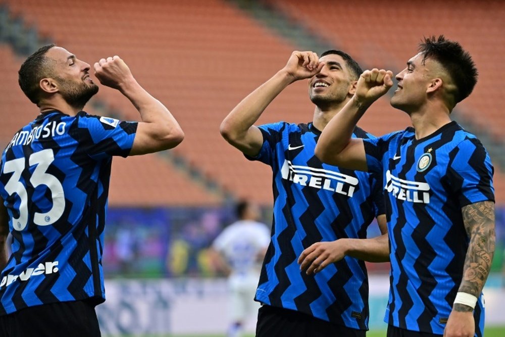 Hakimi : 'L'Inter peut dominer l'Italie et l'Europe avec Conte'. AFP