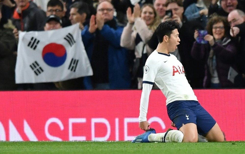 Son Heung-min completou serviço com o exército coreano. AFP