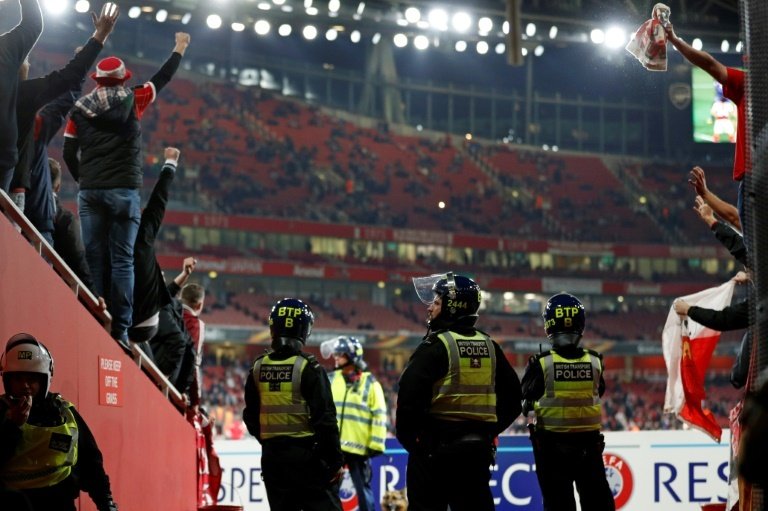 Arsenal to investigate Cologne fans chaos
