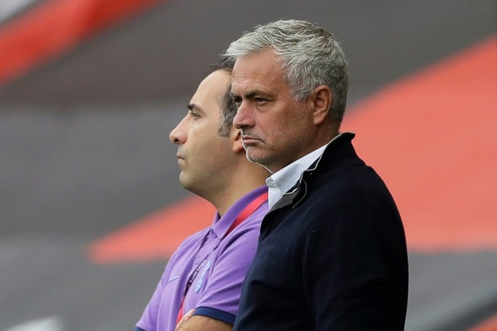 Mourinho wants five players. AFP