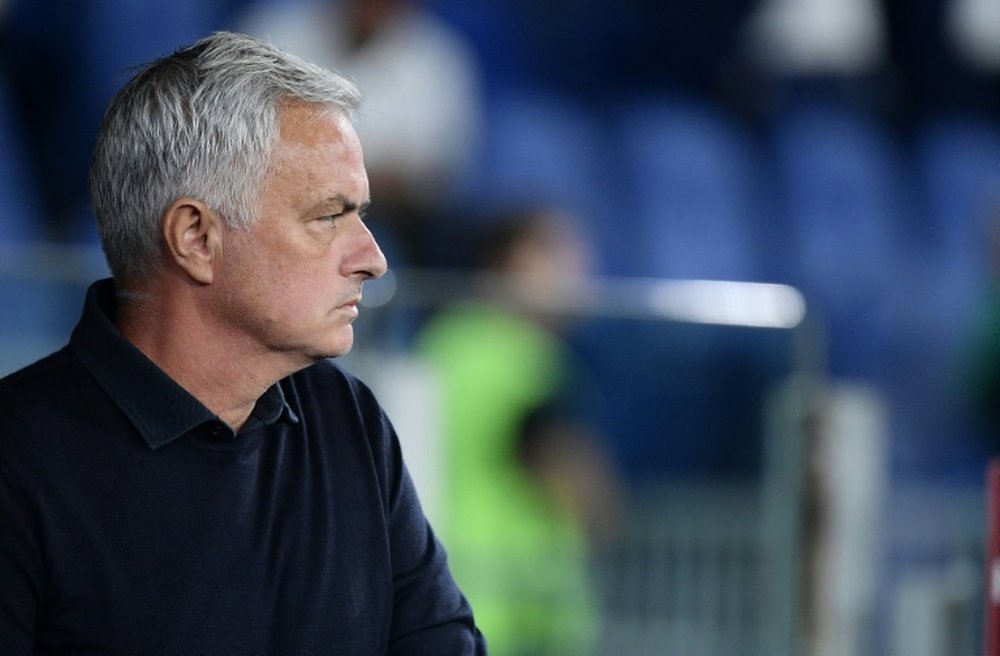 Le coup de gueule terrible de Mourinho après la défaite de la Roma à Prague. AFP