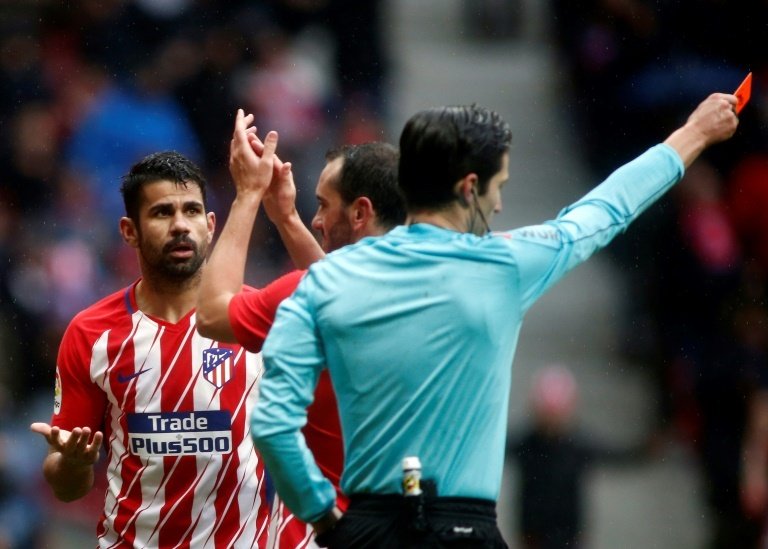 El Atlético recurre las tarjetas de Griezmann y Costa