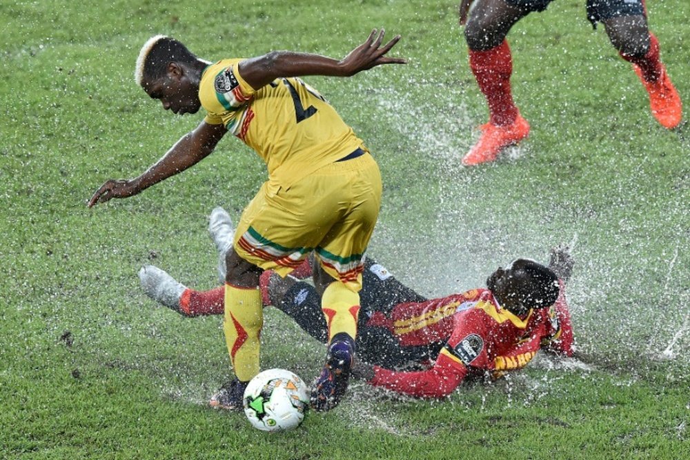 Yves Bissouma está recuperando su mejor versión en el Brighton. AFP/Archivo