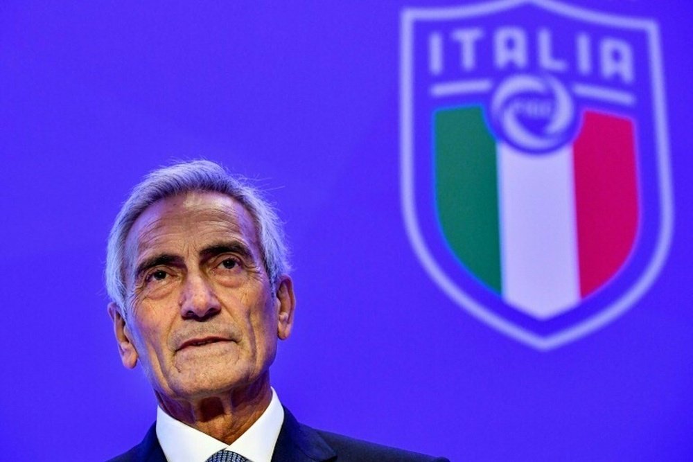 Gabriele Gravina, presidente da Federação Italiana, busca modo de concluir a Serie A. AFP