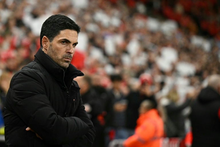 Arsenal ask Premier League to bring Everton trip forward to ease ...
