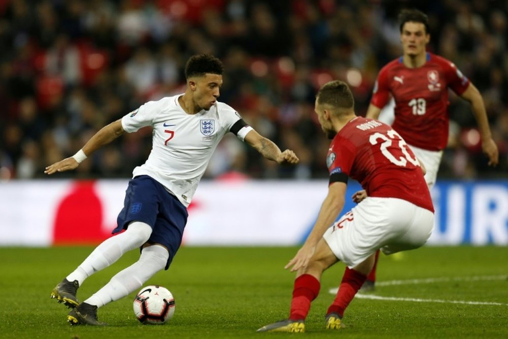 Jadon Sancho podría volver a Inglaterra. AFP