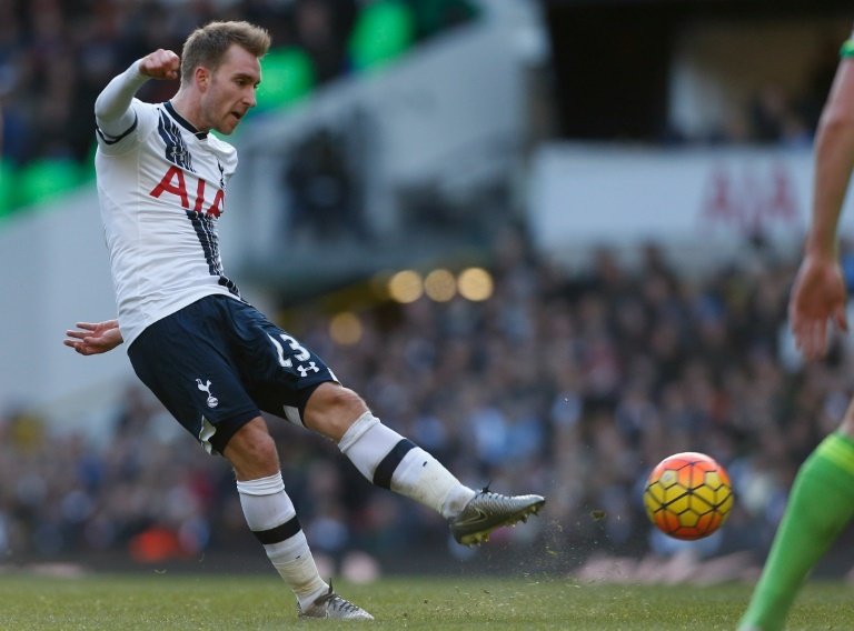 Eriksen brace sees Spurs past Sunderland