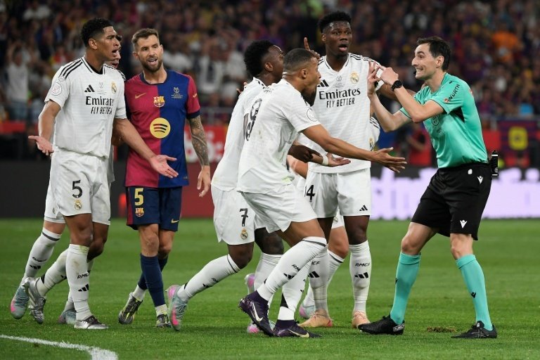 Real Madrid meltdown after third 'Clasico' defeat inevitable end to ugly weekend