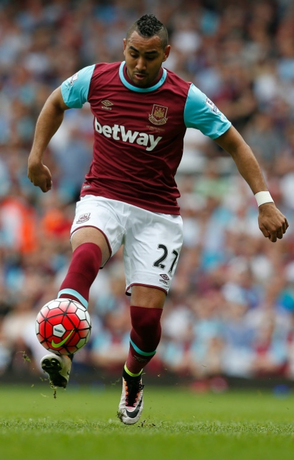 Payet kicking the ball for West Ham. AFP