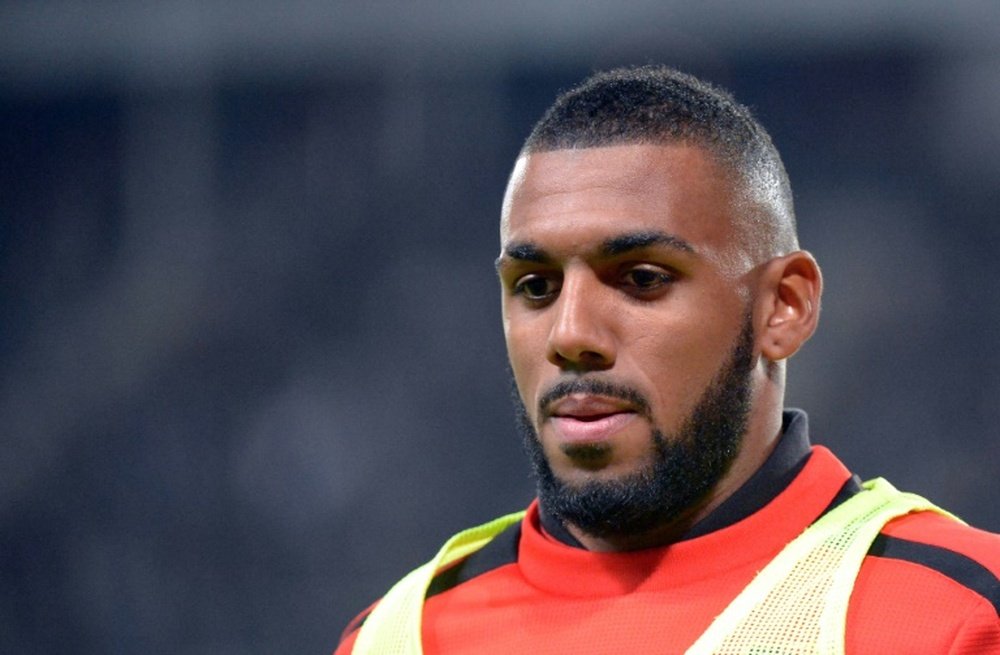 Yann M'Vila podría volver a la Premier, pero no al Sunderland. AFP/Archivo