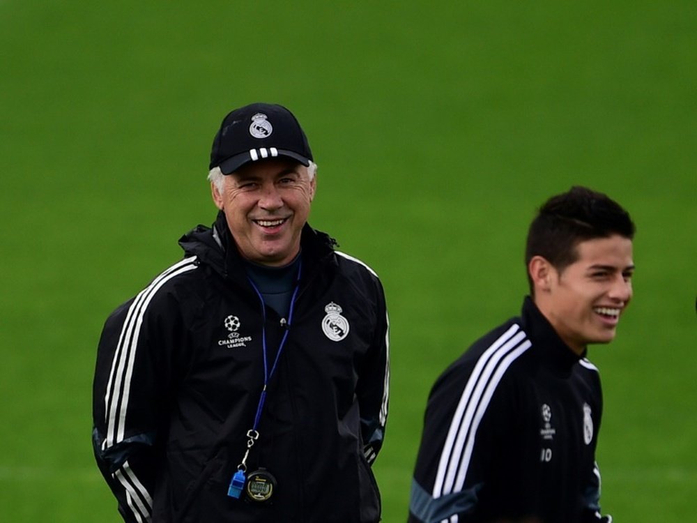 Ancelotti félicite encore James Rodriguez. AFP