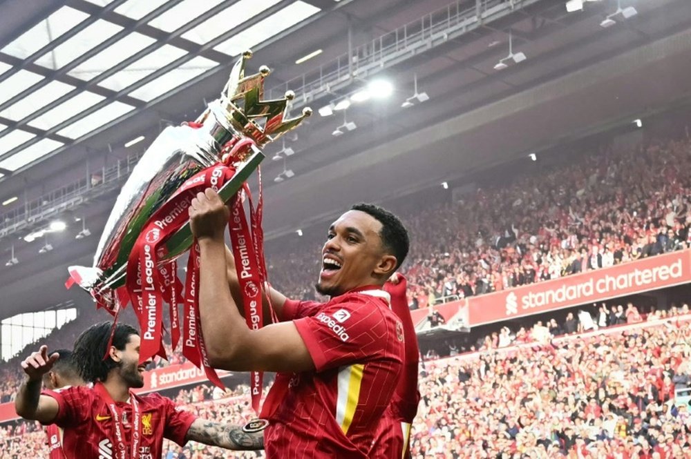 Alexandre-Arnold fait ses adieux à Liverpool. AFP