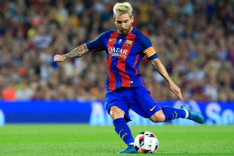 Enrique hails Barcelona squad as Messi leads Spanish Super Cup romp