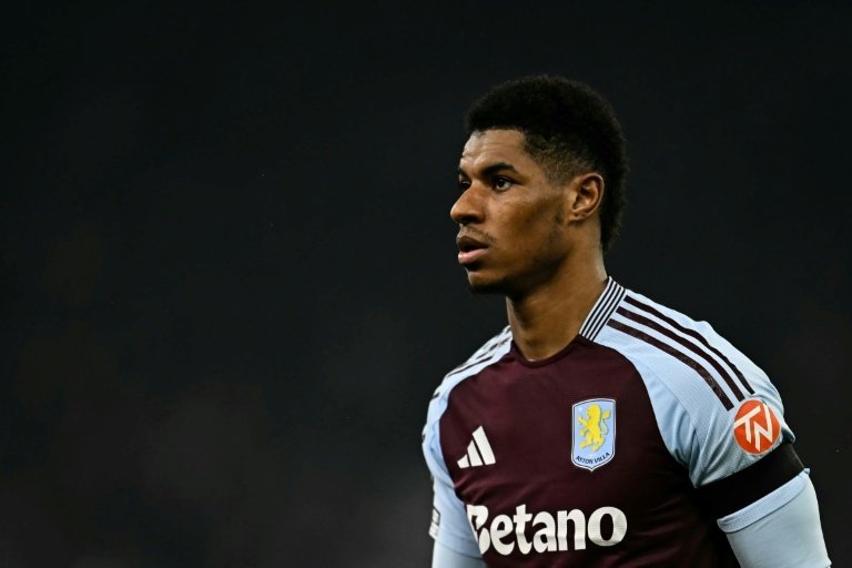 Rashford keeps options open amid uncertain Man Utd future