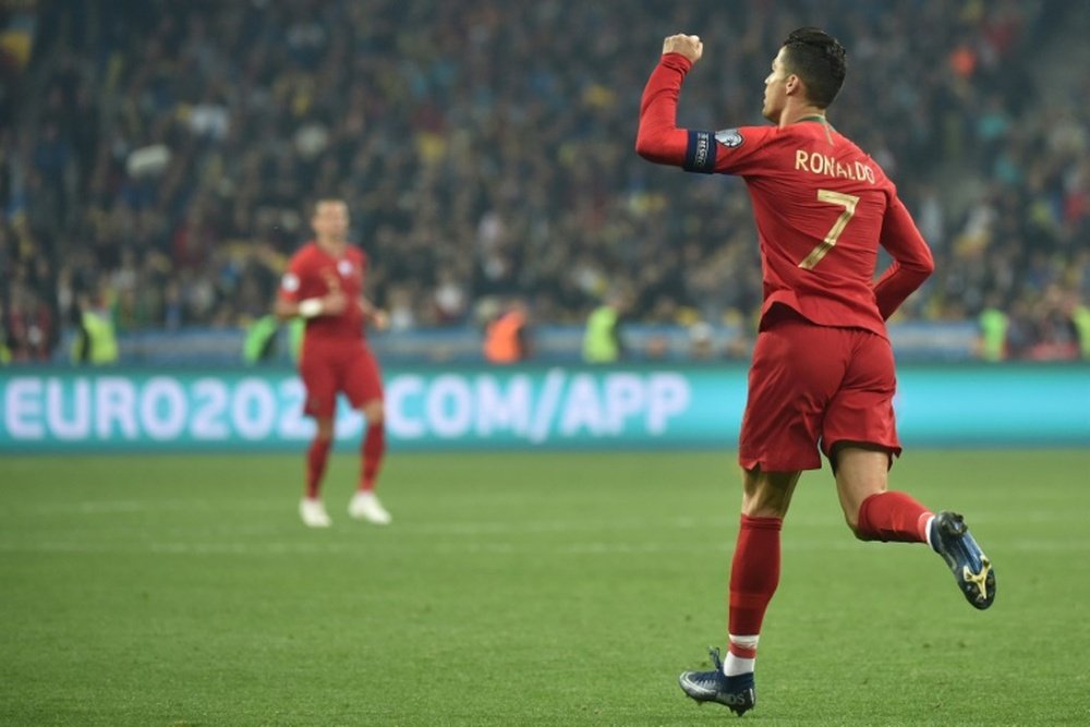 Cristiano Ronaldo va très bien avant la Lituanie. AFP