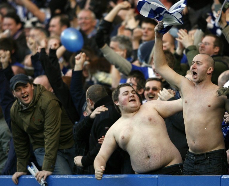 Surprise leaders Huddersfield cement pole position