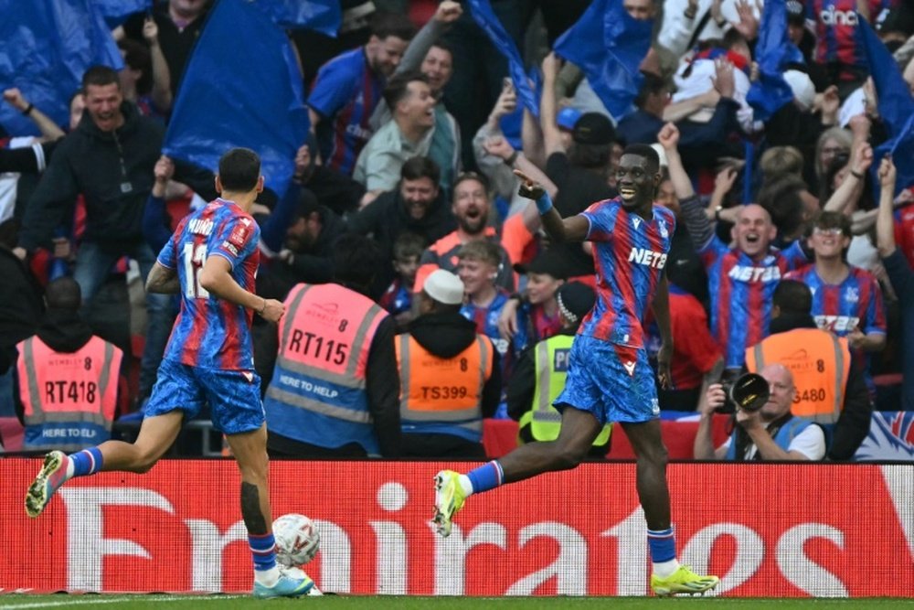 Eze and Sarr scored the goals in Palace's 3-0 win over Villa. AFP