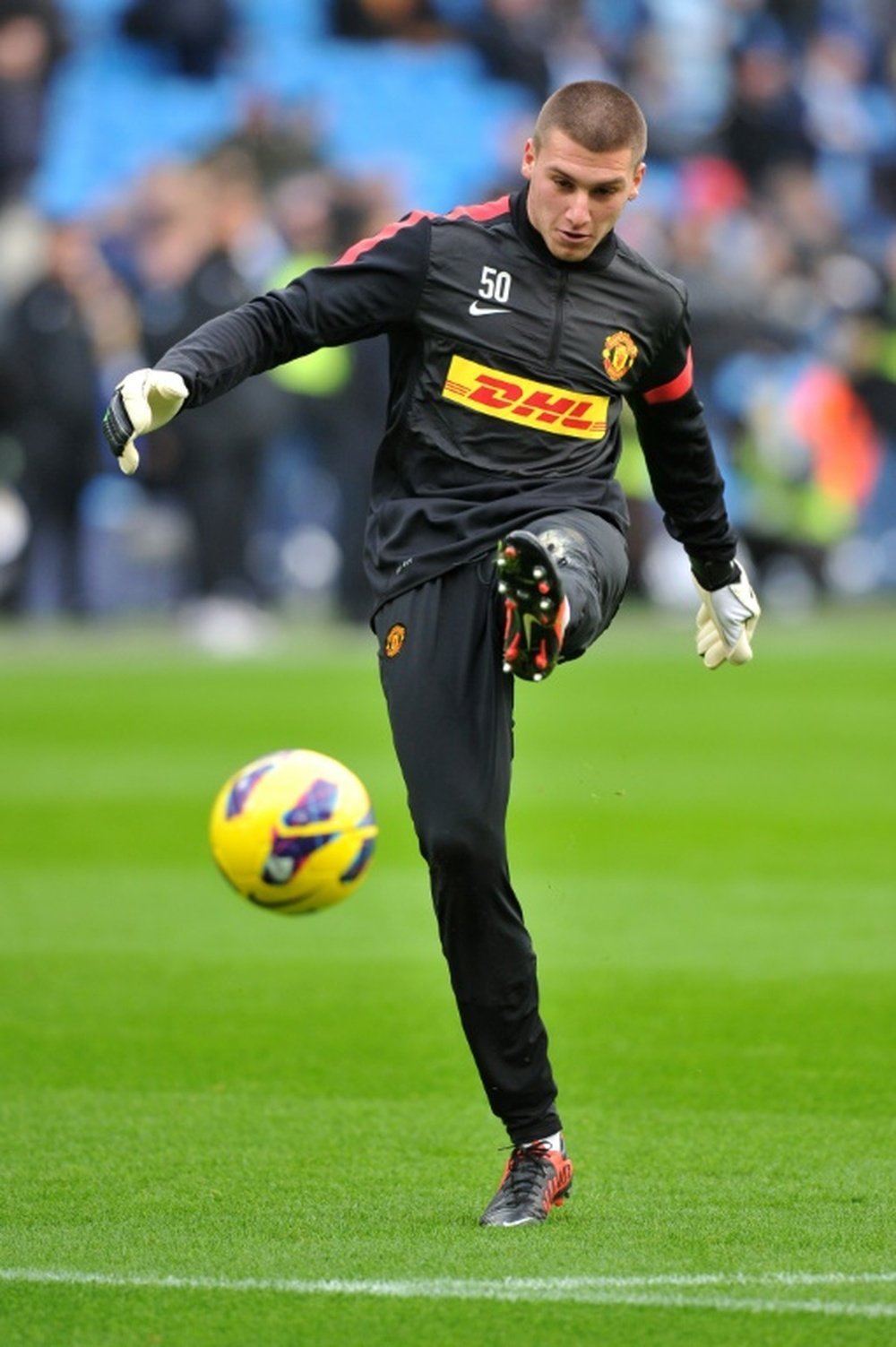 Johnstone podría ser el próximo portero del Aston Villa. AFP