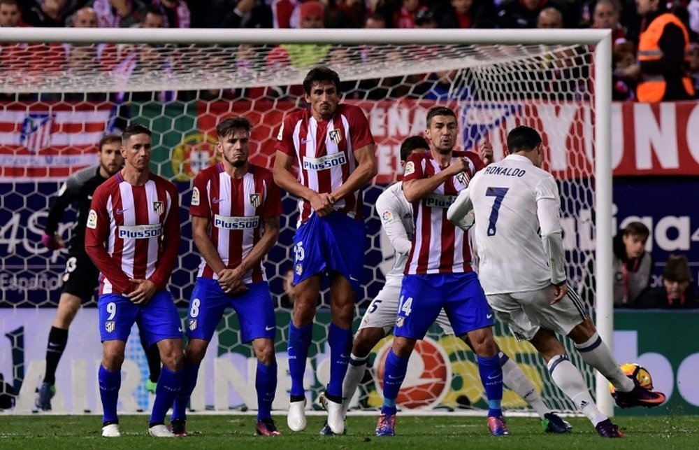Real Madrid e Atlético de Madrid são os segundos no ranking da UEFA. AFP