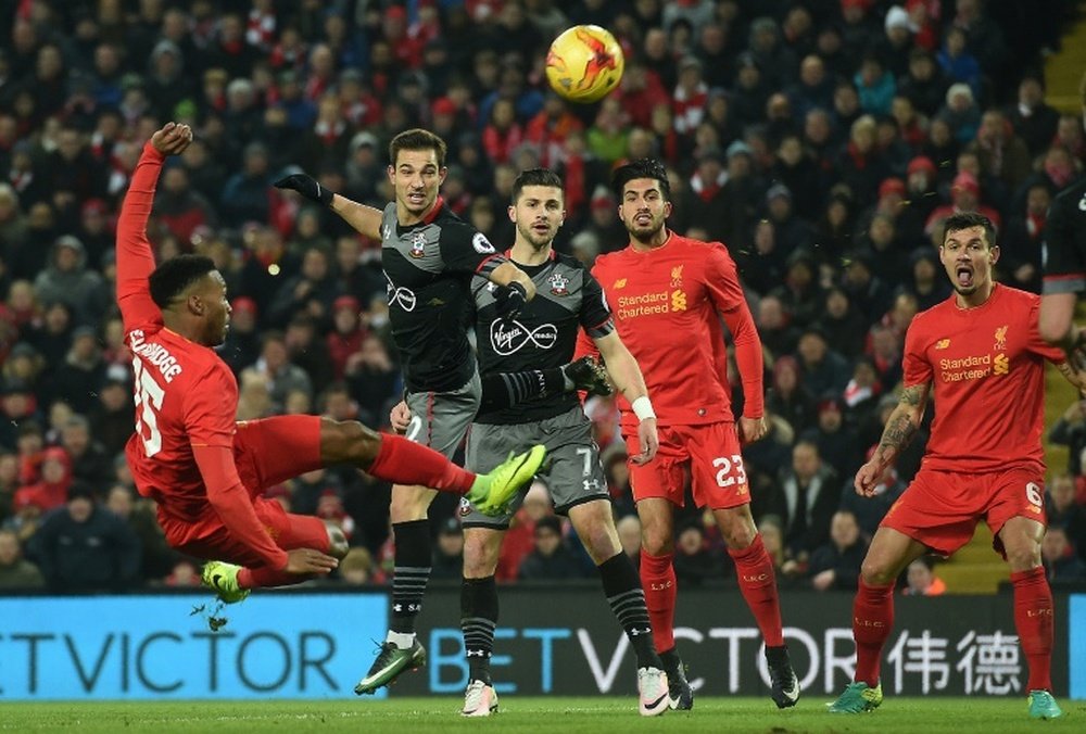 El Liverpool no pudo con el Southampton y se quedó a las puertas de la final. AFP