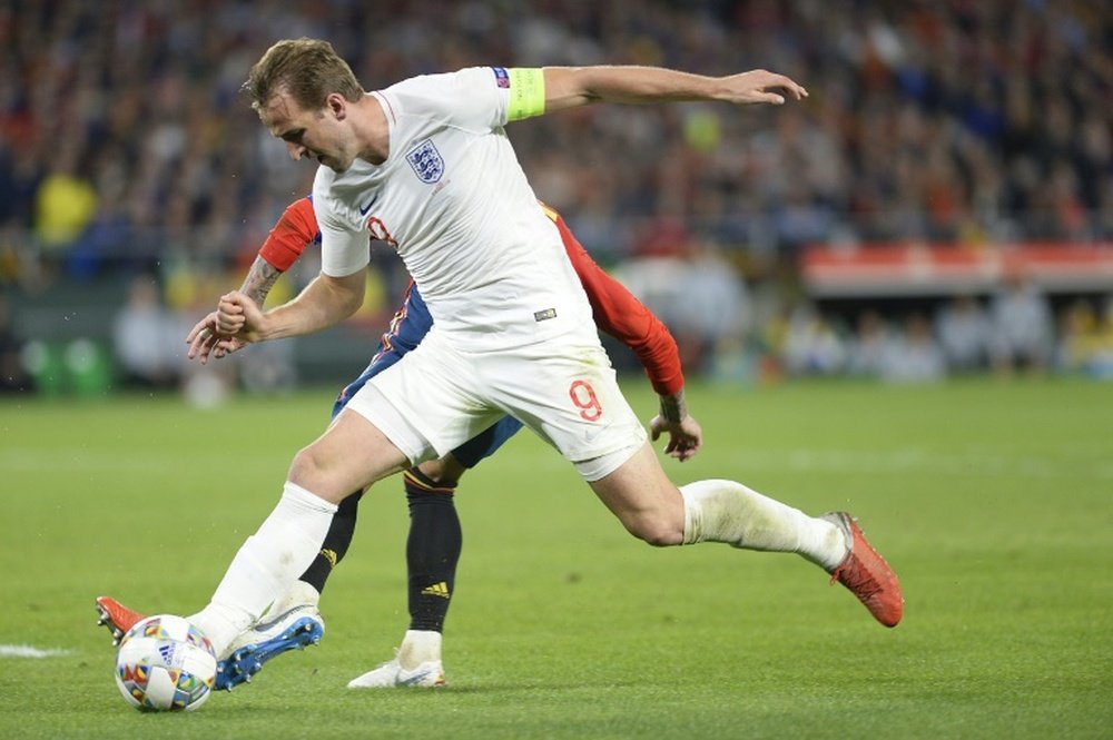 Kane cuajó un gran partido ante España. AFP