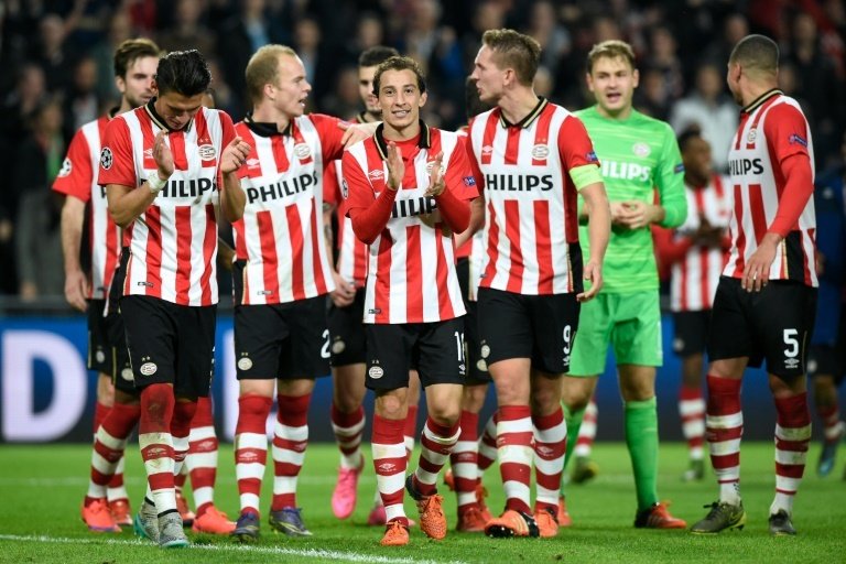 El PSV quiere quitarle el liderato al Ajax. AFP