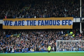 The bad news just keeps on coming for Everton. According to the 'Daily Mail', Burnley, Leeds and Leicester plan to sue the Toffees for £300 million in damages after the Premier League penalised them with a 10-point deduction for flouting the competition's spending rules.
