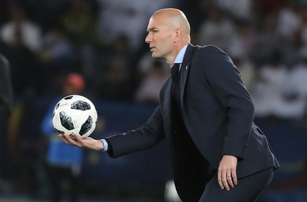Zidane tem muito a tratar, de momento, no Real. AFP