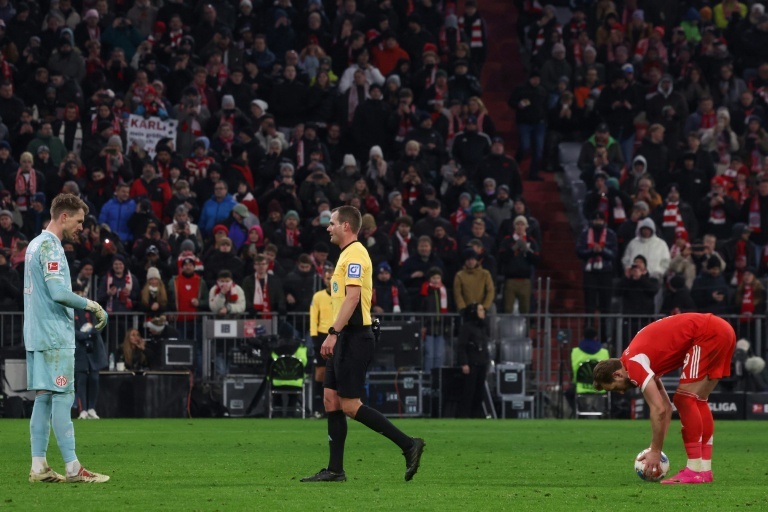 El Bayern se tambalea ante el colista