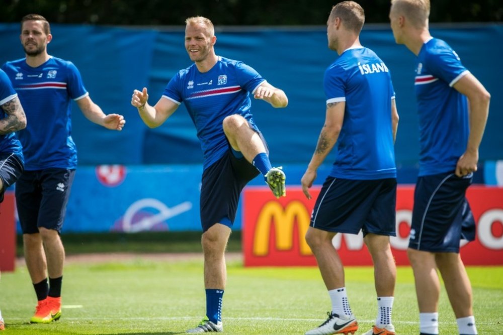 La familia Gudjohnsen vive tiempos de cambio. AFP