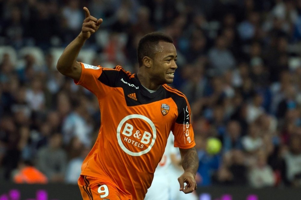 Villa announced that Lorient forward Jordan Ayew had signed for an undisclosed fee and had penned a five-year deal in Birmingham after passing a medical