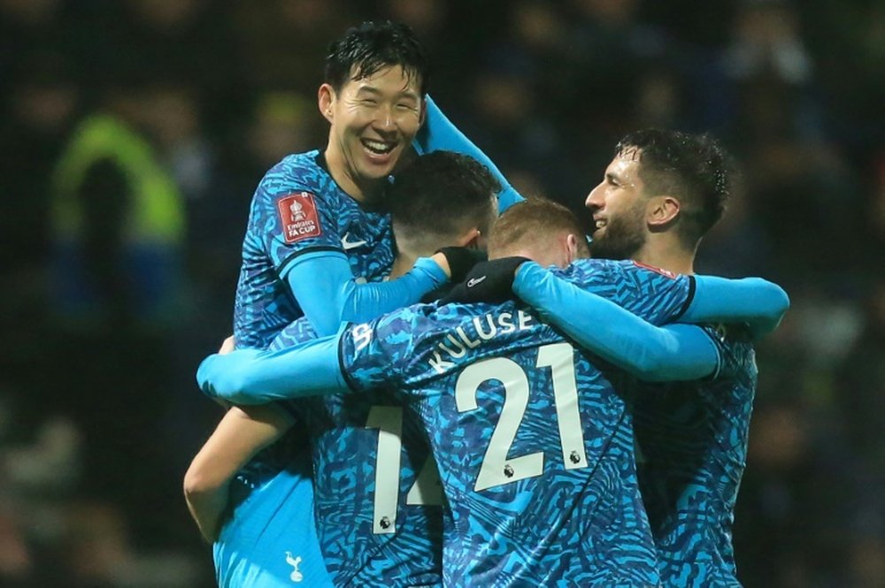 El Tottenham avanzó a la siguiente ronda de la FA Cup. AFP
