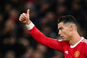 Cristiano Ronaldo met with Alex Ferguson to invite for recommendation on his destiny