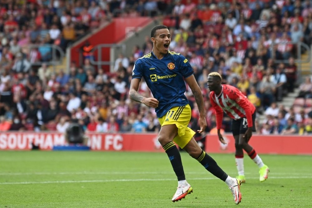 United sua para arrancar empate com o Southampton. AFP