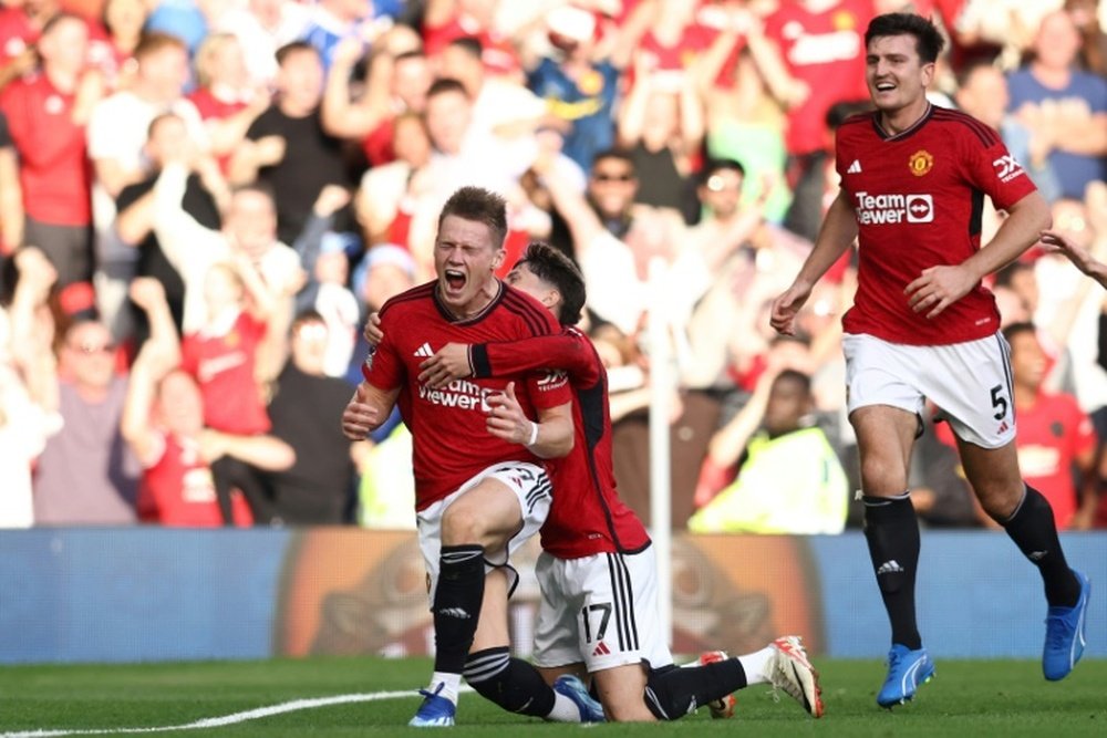 McTominay (L) scored twice to hand Man Utd a 2-1 win over Brentford. EFE