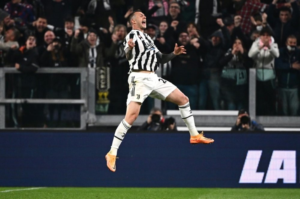 O Sevilla contactou Bernardeschi e ameaça o Atlético.AFP