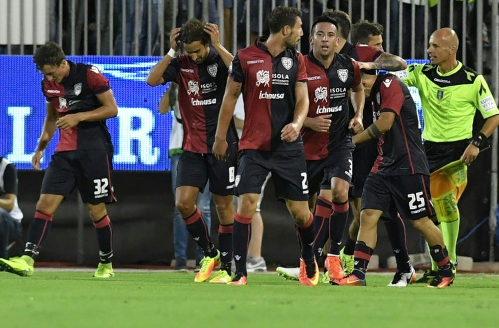 El Cagliari podría completar un refuerzo. AFP