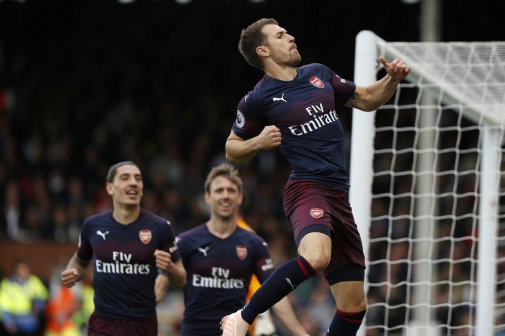 Ramsey cumple contrato con el Arsenal en junio de 2019. AFP