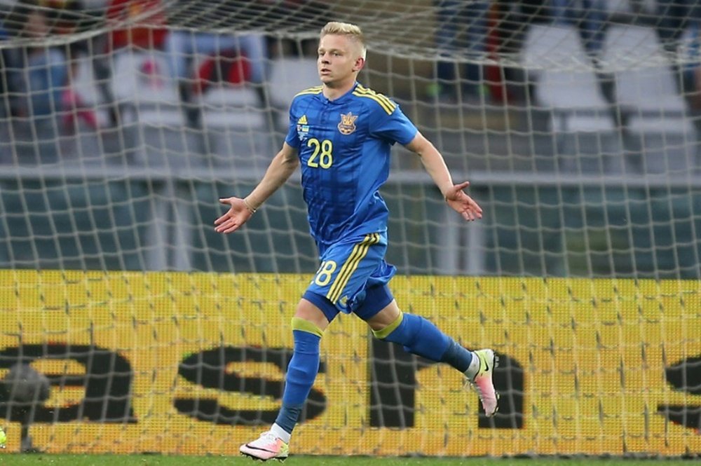 Oleksandr Zinchenko ya tiene las maletas hechas para irse a Nápoles. AFP/Archivo