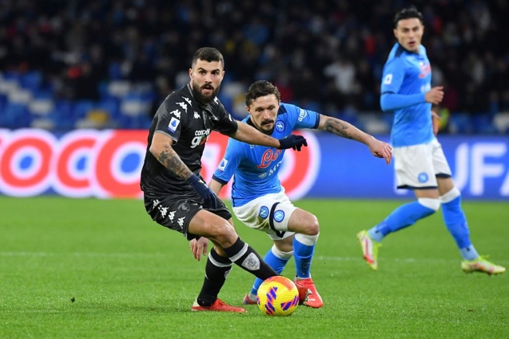 Cutrone continua sem um futuro definido na reta final da sua passagem pelo Empoli.AFP