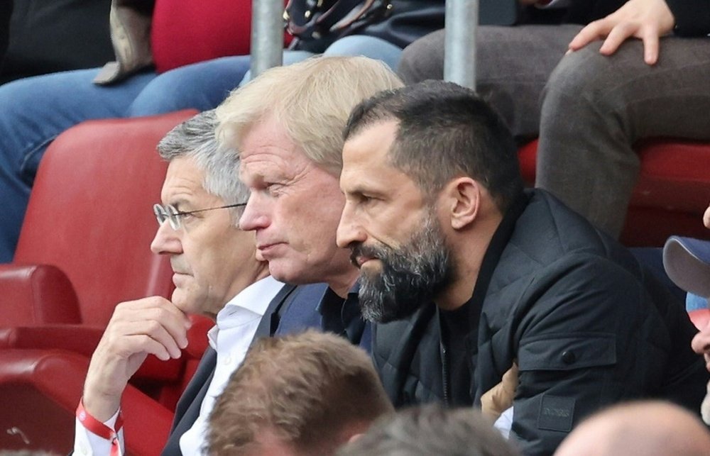 El Bayern despide a Oliver Kahn y Hasan Salihamidzic. AFP